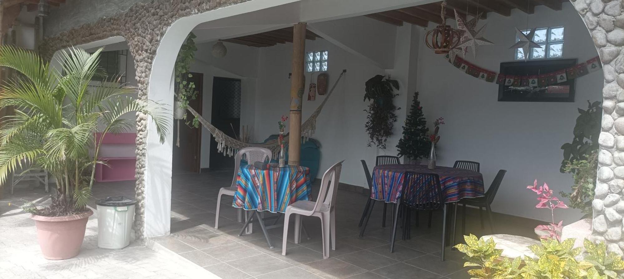 Hostal Villa Brisa Ballenita Exterior foto
